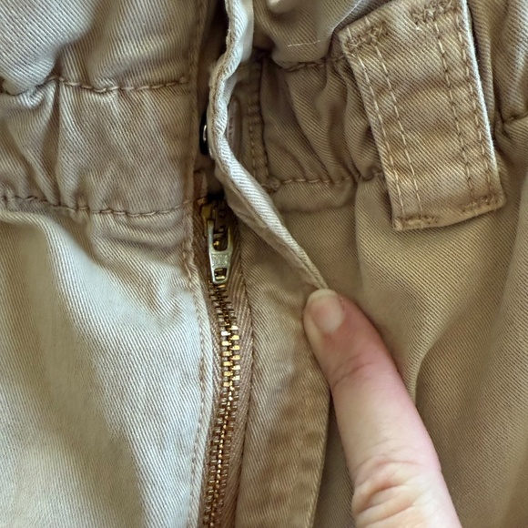 Mother The Yoyo Ruffle Greaser Ankle Pant Tan Paper Bag Waist Size 26 - Picture 6 of 16